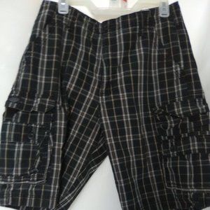 Lee Dungarees Plaid Cargo Men's Shorts Color Black/Gray Stripe. Size 34